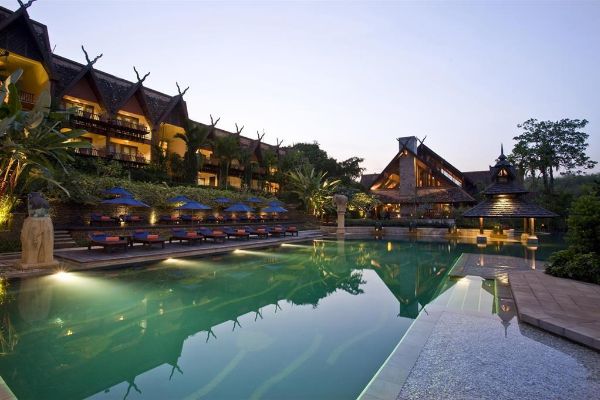 Hotel Anantara Golden Triangle Elephant Camp & Resort (Chiang Saen)